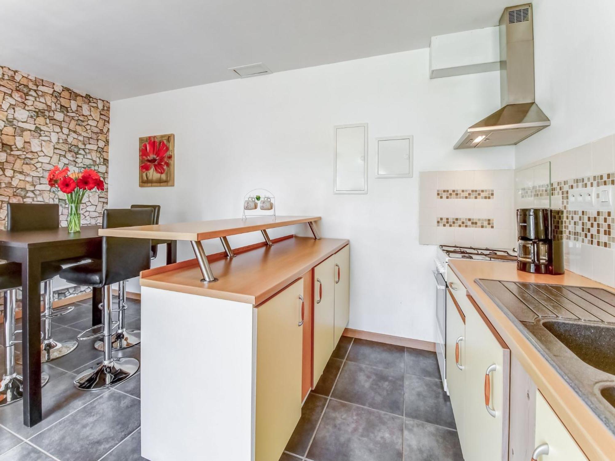Holiday Home With Garden In Brainville Экстерьер фото